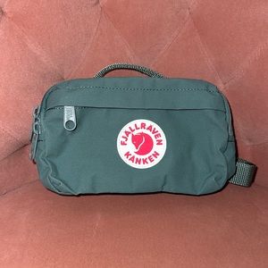 Fjallraven Kanken Hip Pack in Frost Green NWOT
